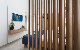 Faflagos Apartments